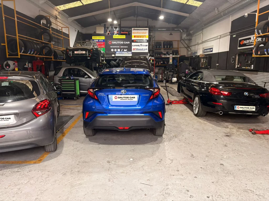 Taller Dautos Car en Marbella, alineación y paralelo
